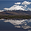 Lago Chungara y Volcan Parinacota, Lauca, Chile